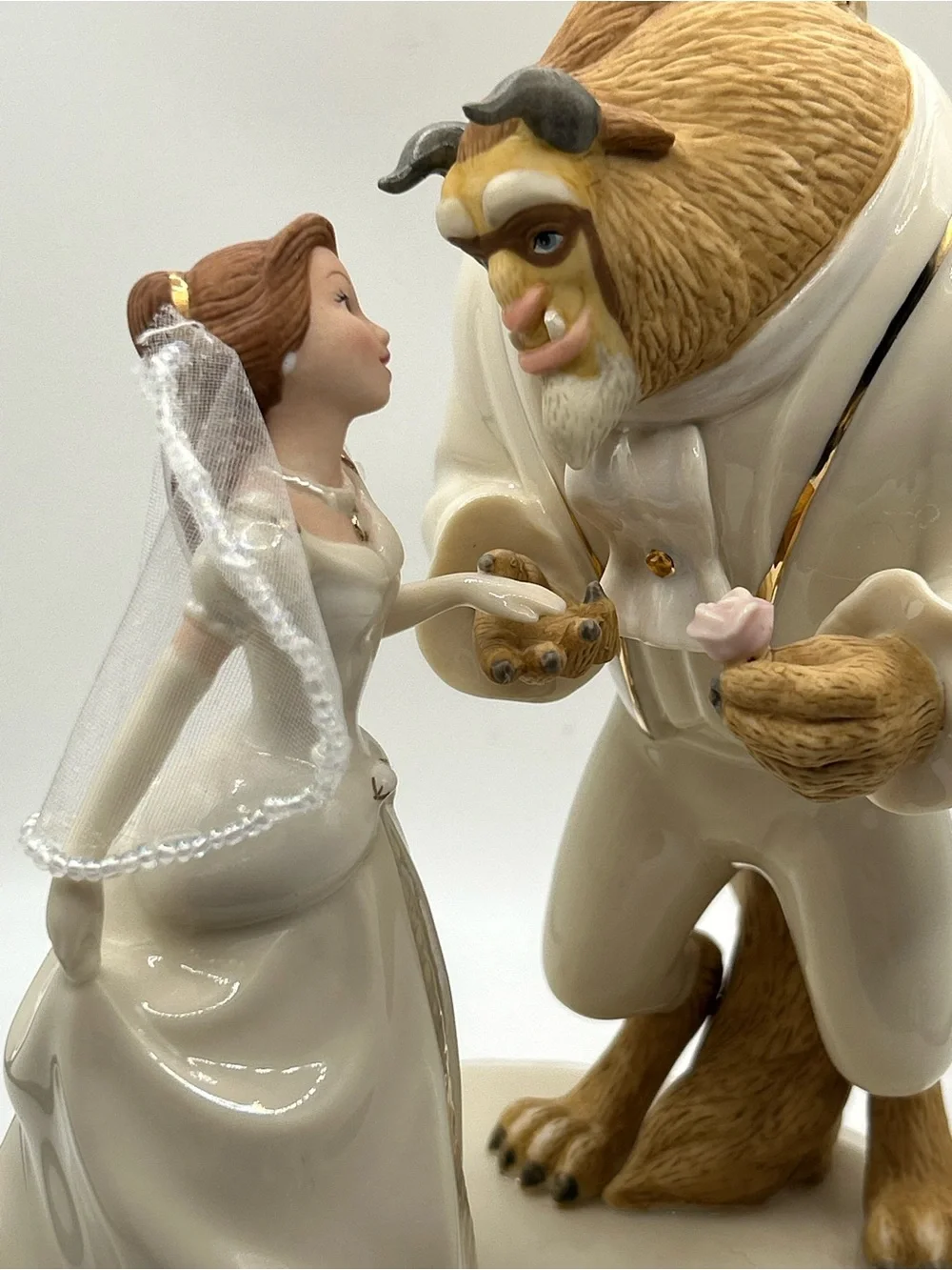 Lenox Beauty and the Beast Porcelain Figurine Bride Belle w Beast Cake Topper